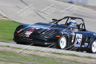 media/Feb-24-2024-CalClub SCCA (Sat) [[de4c0b3948]]/Group 2/Race (Outside Grapevine)/